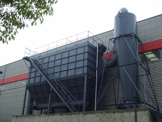 裝備制造業(yè)除塵器應(yīng)用案例.jpg